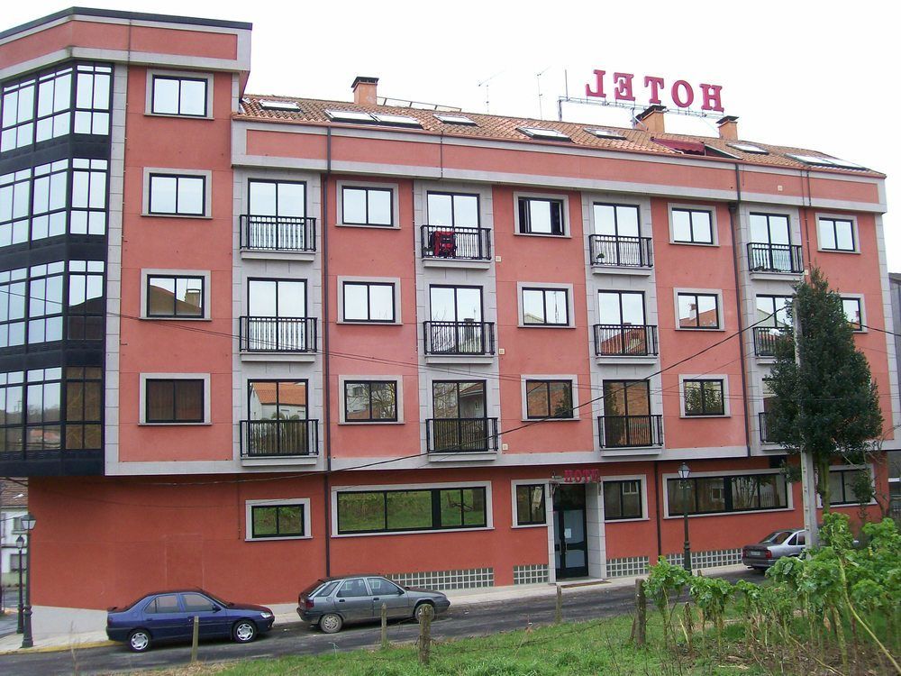 Hotel Restaurante Pontinas Lalín Extérieur photo